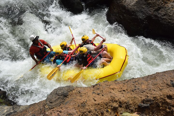 White Water Rafting Tenorio River Class 3/4-Hermosa Coco - Photo 1 of 7